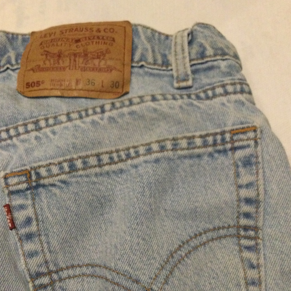 Levi’s 505 Regular 33x29 (meas) USA  faded vg